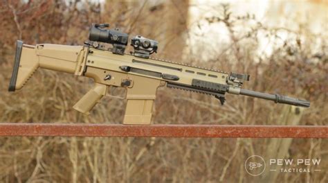 FN Scar 17 rifle