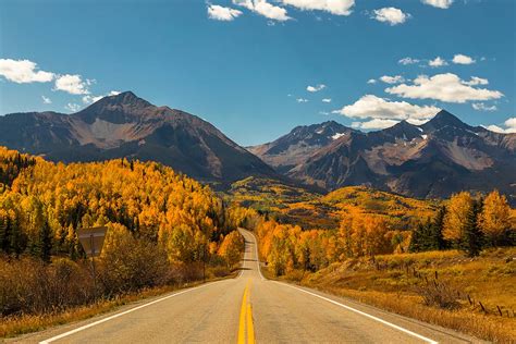 A scenic view of Utah Lake