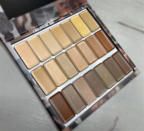 Seint Cream Makeup Palette