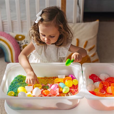 Sensory bin exploration activity