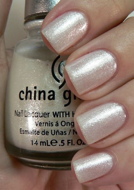 Shimmery White or Cream Shade