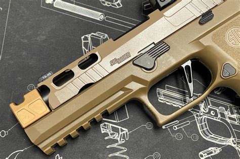 Sig M18 Slide Serrations