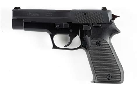 Sig Sauer P220