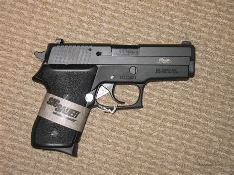 Sig Sauer P220 Compact Gallery Image 2