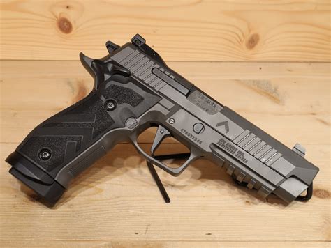 Sig X5 Legion P226 Image 5