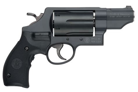 Smith & Wesson Governor 4