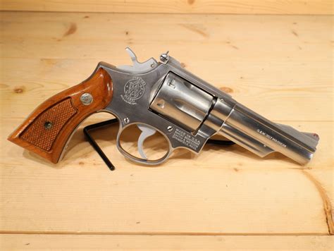 Smith & Wesson Model 66 Image 7