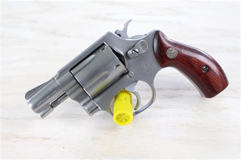 Smith & Wesson Model 60