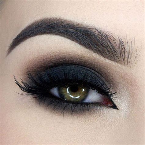 Smoky Eyes Inspiration and Ideas 8