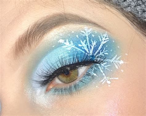 Snowy Makeup