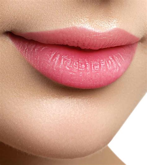 Soft pink lip makeup inspiration