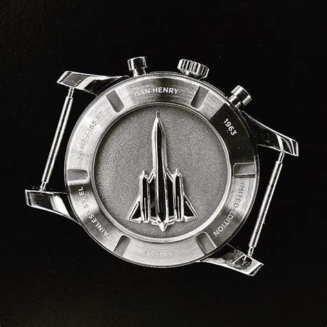 SR-71 Watch Packaging