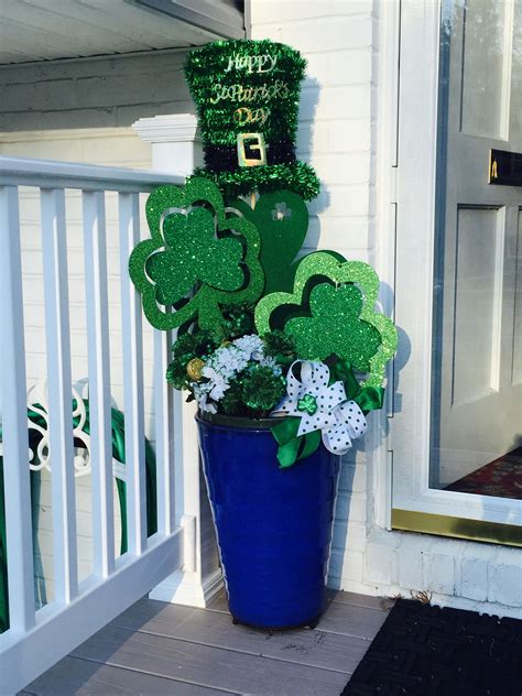 Incorporating lucky colors into St. Patrick's Day celebrations