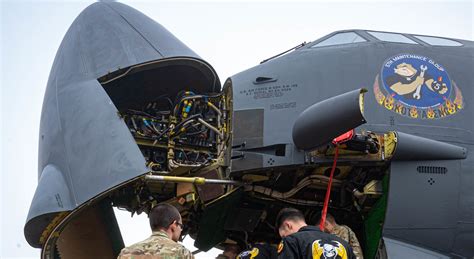 Stealth B-52 Radar Detection