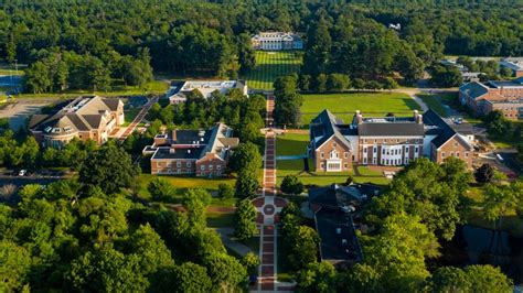 Stonehill College Academic Calendar