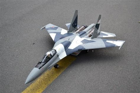 Su-35 RC Jet in flight