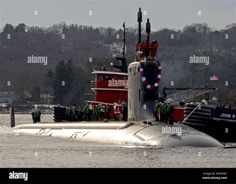 USS Missouri submarine in the ocean