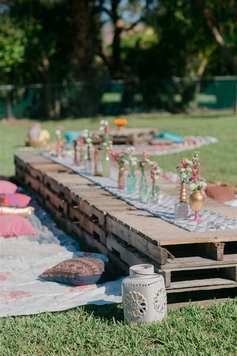 Summer Palette Outdoor Decor