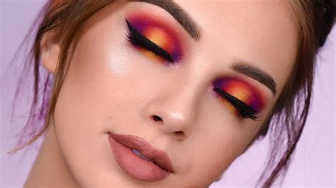 Sunset-Inspired Look