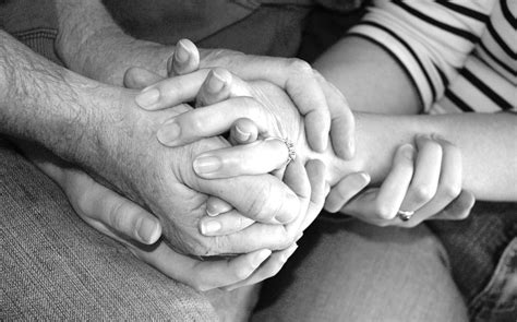 Ways to support families who are grieving