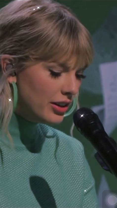 Taylor Swift Mint Green