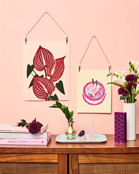 Tips for Hanging Printable Wall Designs