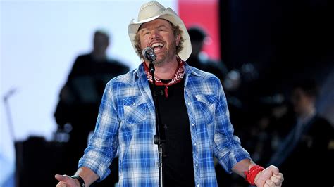 Toby Keith with band