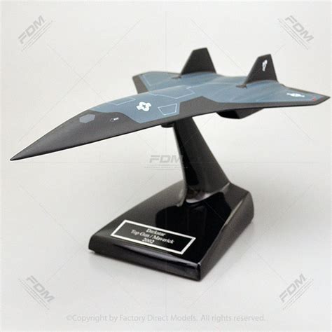 Top Gun plane model gallery image 2