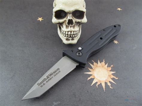 Top US Army Knife Models