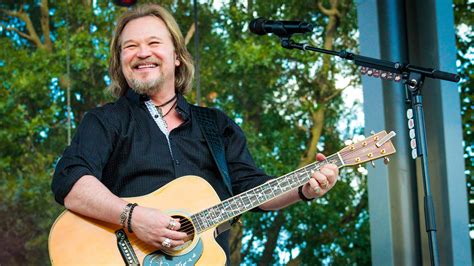 Travis Tritt's tours and live performances