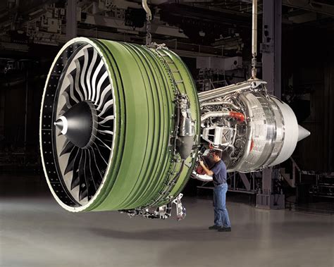 Turbofan Engine Image 9