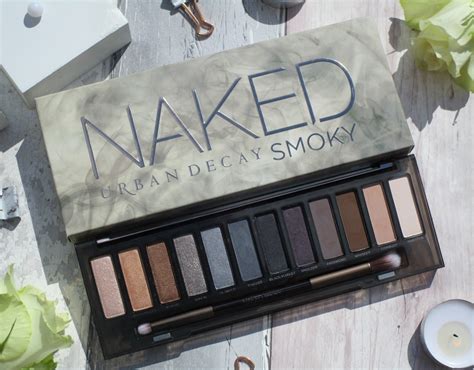 Urban Decay Smoky Palette Benefits