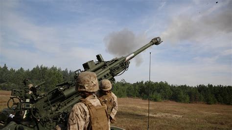 US Marine Corps Artillery Gallery 2