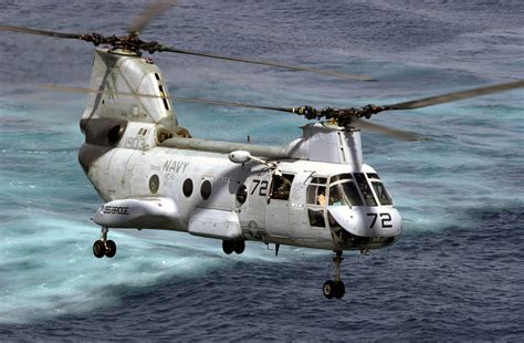 US Navy CH-46 Sea Knight