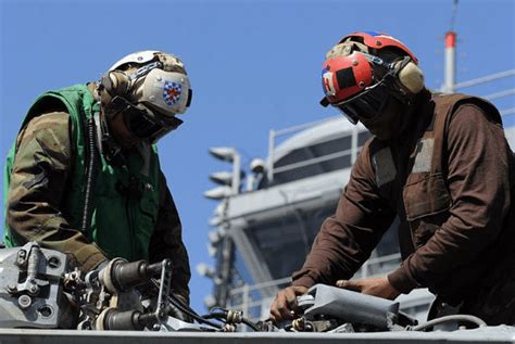 US Navy Mechanic Requirements