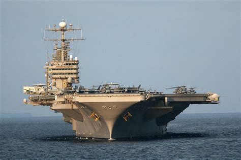 USS Abraham Lincoln Aircraft Carrier Gallery