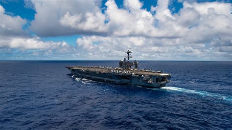 USS Carl Vinson CVN-70 Facts and Figures