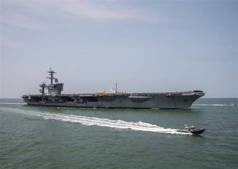 USS George Washington CVN 73 at sea