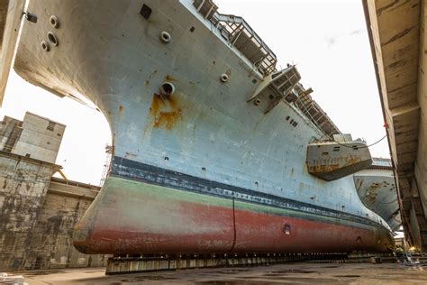 USS Nimitz Aircraft Maintenance