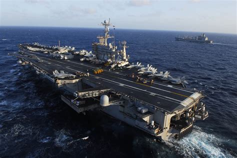 USS Stennis bridge