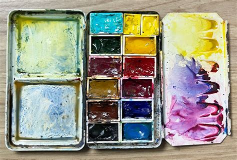 Watercolor palette with pigments