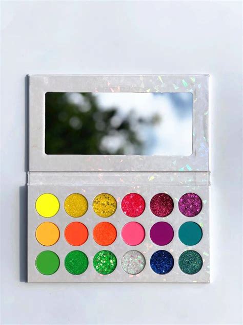 White Eyeshadow Palette 6