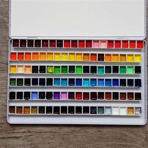 Winsor & Newton Artists' Watercolor Palette