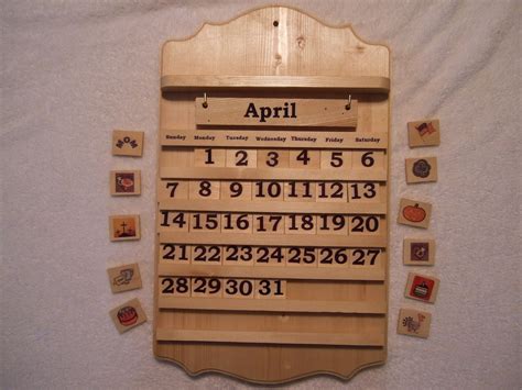 Description of Wooden Calendar Designs