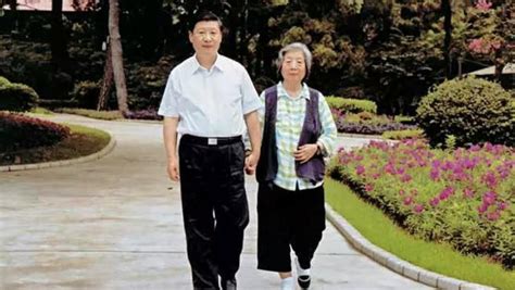 Xi Jinping and Qi Xin Photos